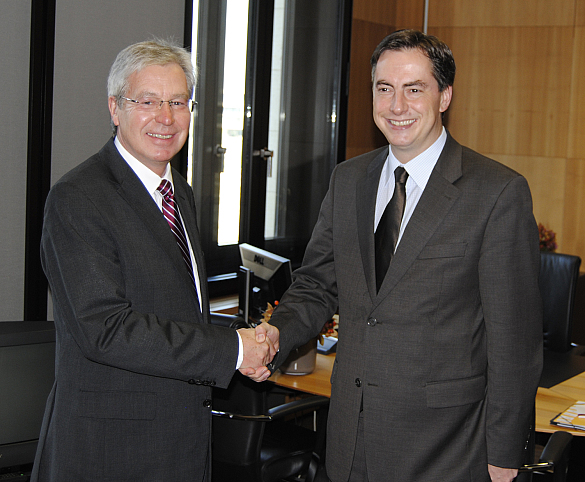Bürgermeister Böhrnsen mit Ministerpräsident McAllister