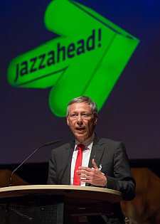 Bürgermeister Dr. Carsten Sieling eröffnet die jazzahead!-Fachmesse (c) Jan Rathke / Messe Bremen 