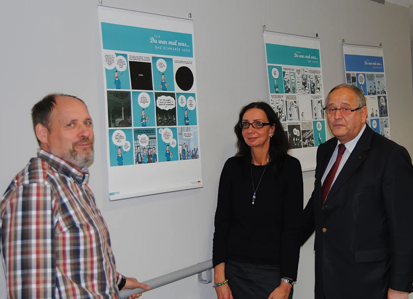 v.l.n.r.: Herbergsleiter Jürgen Koopmann, Staatsrätin Carmen Emigholz und Rainer Nalazek, stellvertretender Vorsitzender des Deutsches Jugendherbergswerk Unterweser-Ems e.V.