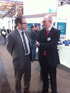 Senator Reinhard Loske mit Vertretern aus Bremerhaven und Bremen auf der Hannover Messe