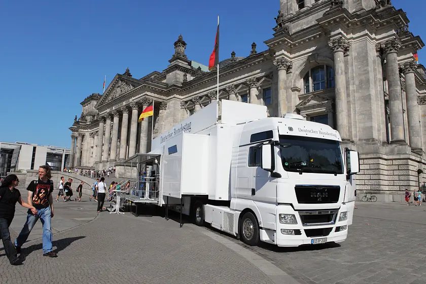 Infomobil des Deutschen Bundestages