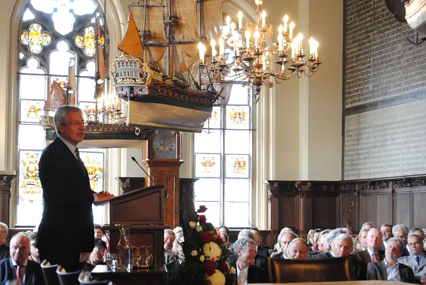 Bürgermeister Jens Böhrnsen bei seiner Ansprache im Bremer Rathaus zum Jubiläum 40 Jahre Universität