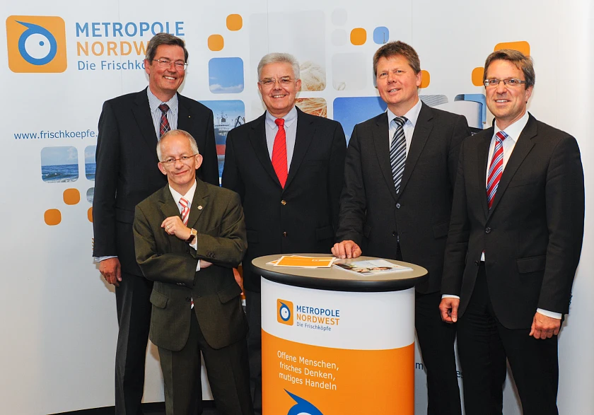 v.li n. re.: Landrat Dr. Jörg Mielke (vorne), Dr. Stephan-Andreas Kaulvers, Staatssekretär Friedrich-Otto Ripke, Dr. Joachim Lohse, Dr. Matthias Fonger