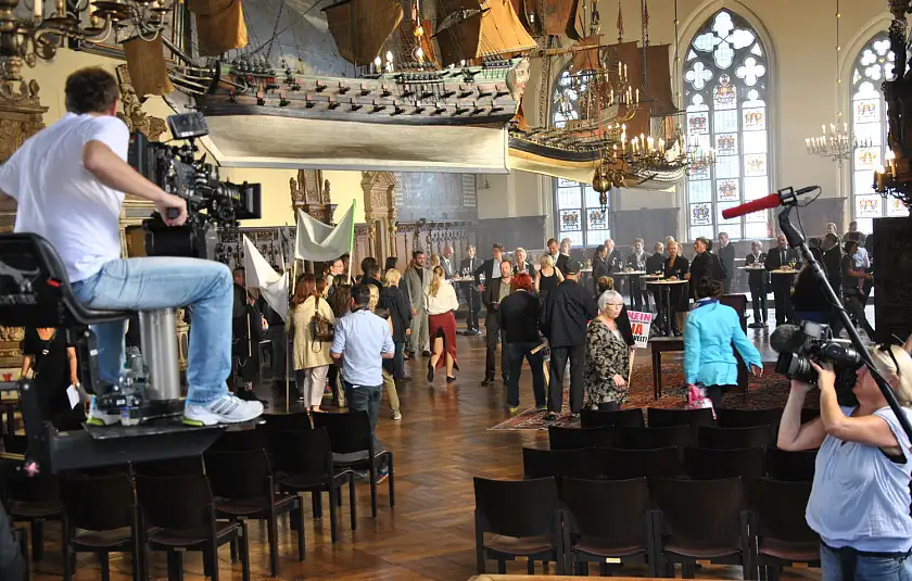 Viel los in der Oberen Rathaushalle: Filmaufnahmen für einen neuen „Tatort“ aus Bremen