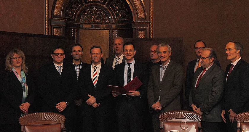 Bündnisvereinbarung im Bremer Rathaus Bündnisvereinbarung im Bremer Rathaus