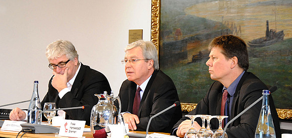 Pressekonferenz mit Bürgermeister Jens Böhrnsen und Bausenator Dr. Joachim Lohse (rechts