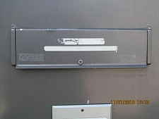 Verschraubter Briefkasten