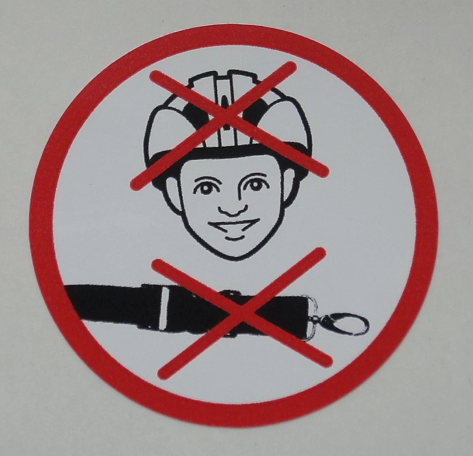 Neues Hinweisschild auf Spielplätzen