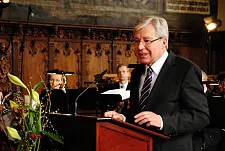 Bürgermeister Jens Böhrnsen: Armut und Ausgrenzung nicht hinnehmen