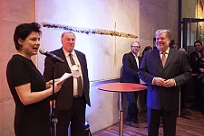 Ulrike Hiller und die beiden Kohlkönige Karl-Heinz Lampertz und Kurt Beck (v.l.n.r.); vor der Kür des neuen Königs