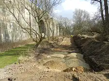 Auf historischem Boden: Baumaßnahmen am Bunker Valentin sind gestartet