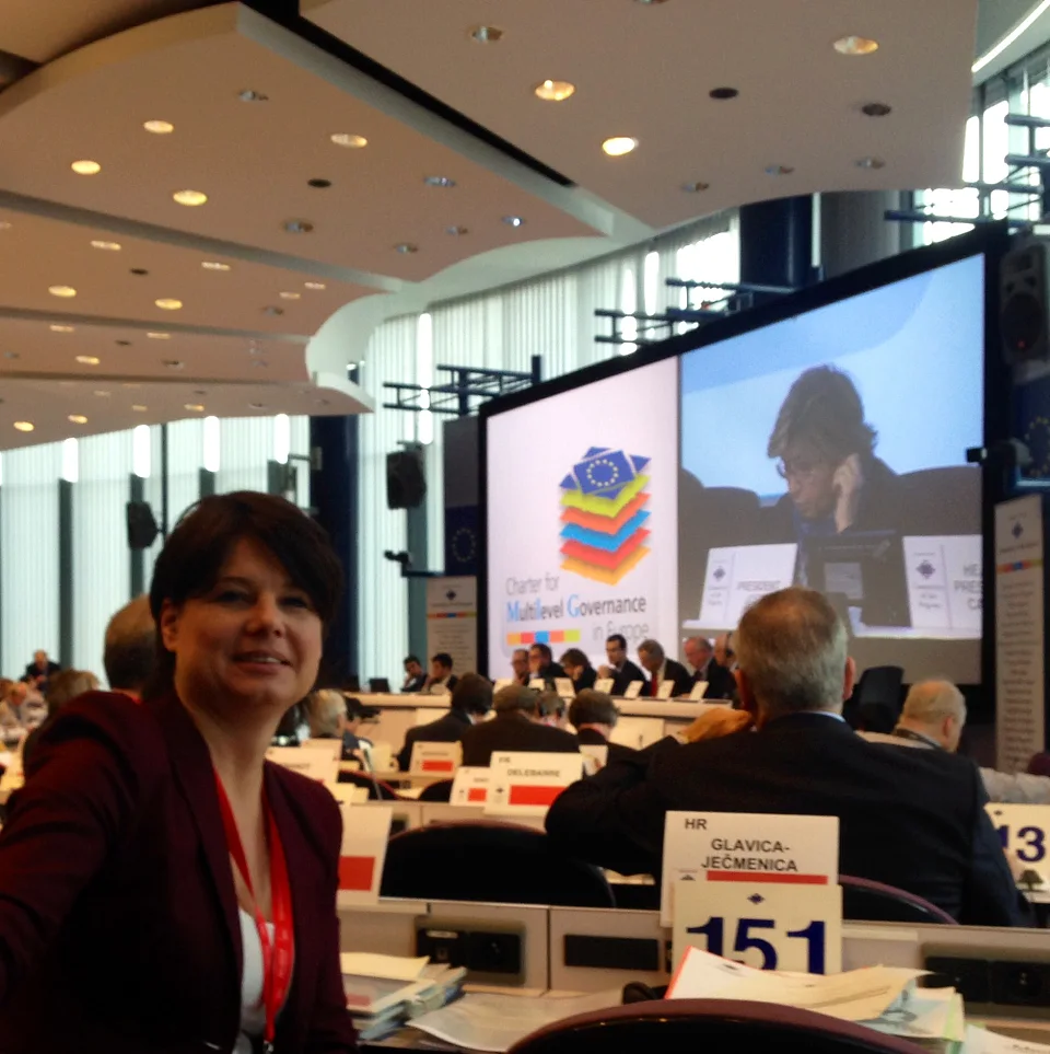 Staatsrätin Ulrike Hiller während der Sitzung des Ausschusses der Regionen