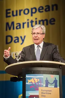 Bürgermeister Böhrnsen bei der Eröffnung des EMD