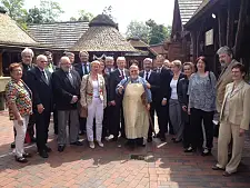 Im Rahmen der gemeinsamen Sitzung in Bremerhaven besuchten die Mitglieder des Senat und des Magistrats das Schaufenster Fischereihafen
