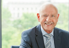 Am 22. Juli 2014 Gast beim Bremer Rathausgespräch: Prof. Dr. Rolf Rosenbrock, Vorsitzender des Paritätischen Wohlfahrtsverbandes