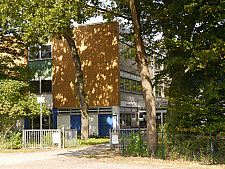 In dem Schulgebäude am Bokellandsweg sollen übergangsweise Flüchtlinge untergebracht werden