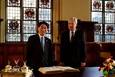 Eintrag ins Goldene Buch