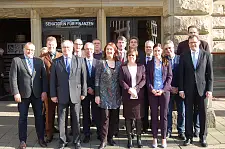 Die Vertreterinnen und Vertreter des Bündnisses gegen Schwarzarbeit