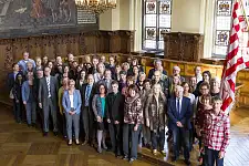 Senatorin Eva Quante-Brandt mit ehrenamtlichen Patinnen und Paten, Mentorinnen und Mentoren