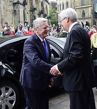 Ankunft im Rathaus: Bundespräsident Joachim Gauck 