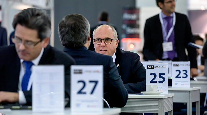Im Rahmen des "Space Tech Expo B2B Matchmaking" fanden mehr als 850 vorab organisierte individuelle Gesprächstermine statt