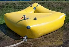 Flutschutz-Quellkade an lokalem Sickerwasseraustritt   