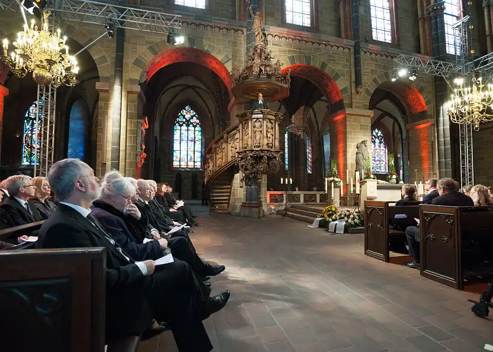 Renke Brahms: Hans Koschnick war ein zugewandter, freundlicher und humorvoller Mann und Versöhnung war sein Lebensthema. Wir werden ihn sehr vermissen.