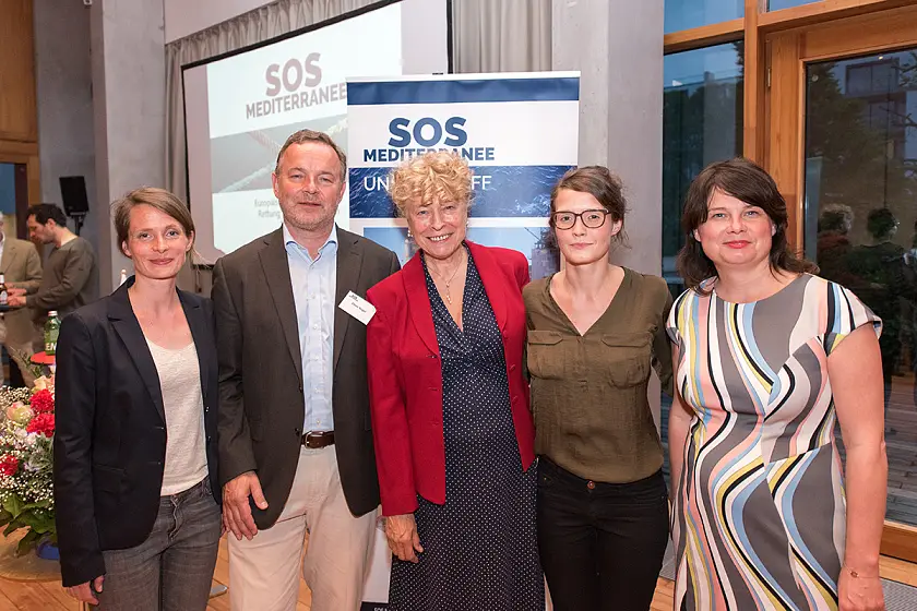 (v.l.) Verena Papke (Project Management SOS Mediterranee); Klaus Vogel, Gesine Schwan, Caterina Lobenstein und Ulrike Hiller