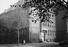 Die Schule an der Helgolander Straße um 1930. Foto: Schulmuseum Bremen