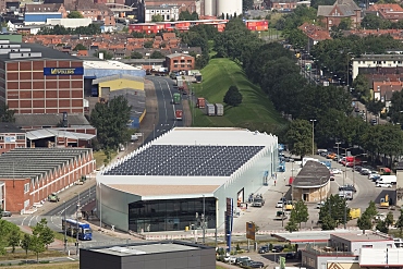 Der Neubau am Hansator mit Photovoltaik-Anlage