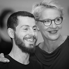Christine Witte mit Ensemblemitglied Elias Alshikh
