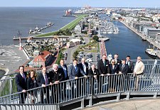 Nordseeluft in Bremerhaven – Die Chefinnen und Chefs der Staats- und Senatskanzleien der Länder