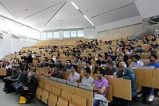 150 Studierende starten Vorbereitungsstudium