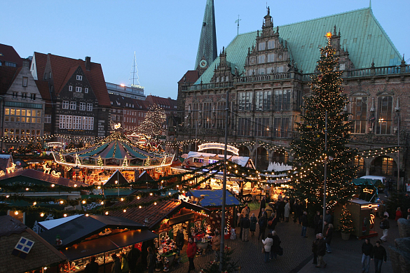 Gehört zu den Höhepunkten des Jahres: der Bremer Weihnachtsmarkt auf dem Marktplatz