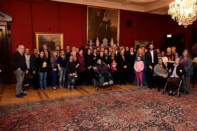 Senatorin Stahmann gemeinsam mit dem Kulturladen Huchting 