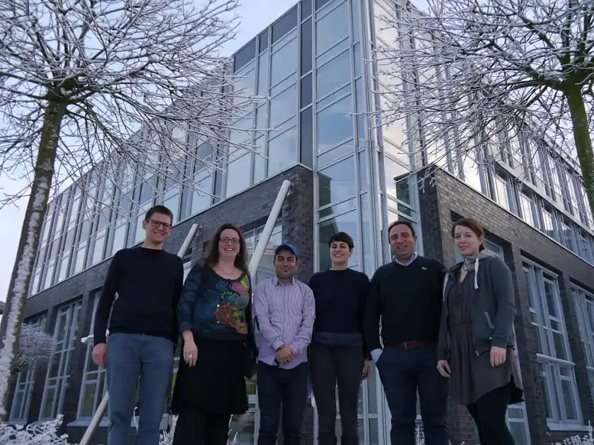 Das Team der Inneren Mission, das die neue Einrichtung betreut (vlnr): Pawel Mehring, Nicole Höfling-Engels, Akbar Toraby, Katharina Berger, Rami Karnoub und Sandra Groß