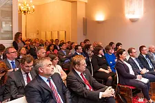 Volles Haus in Brüssel: Die Veranstaltung zur Weltraumsicherheit zog zahlreiche Besucherinnen und Besucher an.