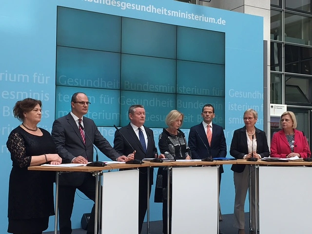 (v. l . n. r.) Maria Michalk (Mitglied des Deutschen Bundestages), Ulrich Steinbach (Ministerialdirektor im Ministerium für Wissenschaft, Forschung und Kunst Baden-Württemberg), Hermann Gröhe (Bundesminister für Gesundheit), Prof. Dr. Johanna Wanka (Bundesministerin für Bildung und Forschung), Albert Rupprecht (Mitglied des Deutschen Bundestages), Prof. Dr. Eva Quante-Brandt und Hilde Mattheis (Mitglied des Deutschen Bundestages)