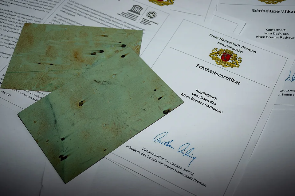 Am 4. Juni im Rathaus zu erwerben: Kupferblech mit Echtheitszertifikat