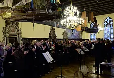 Verabschiedung in der Oberen Rathaushalle: Standing Ovations für Ulrike Hauffe