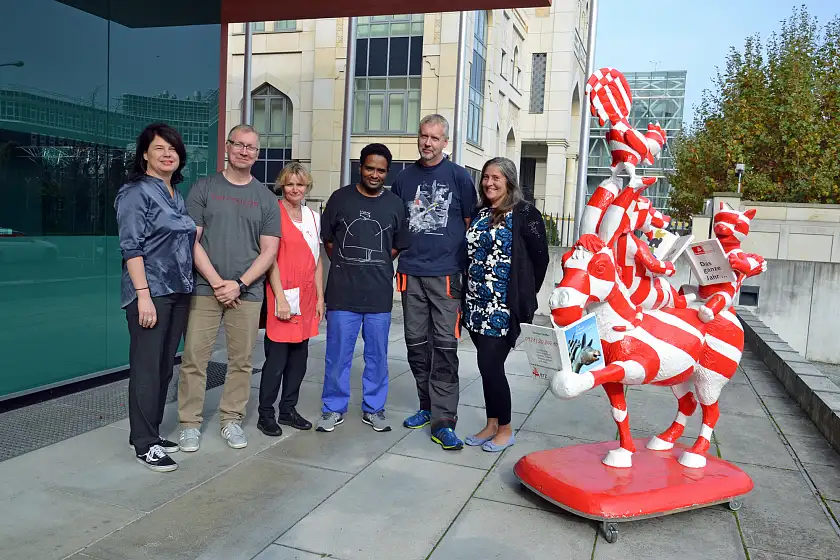 v.l. Ulrike Hiller, Jens Adam, Olga Meider, Rezene Ghide, Thomas Rosenthal und Petra Fritzsch