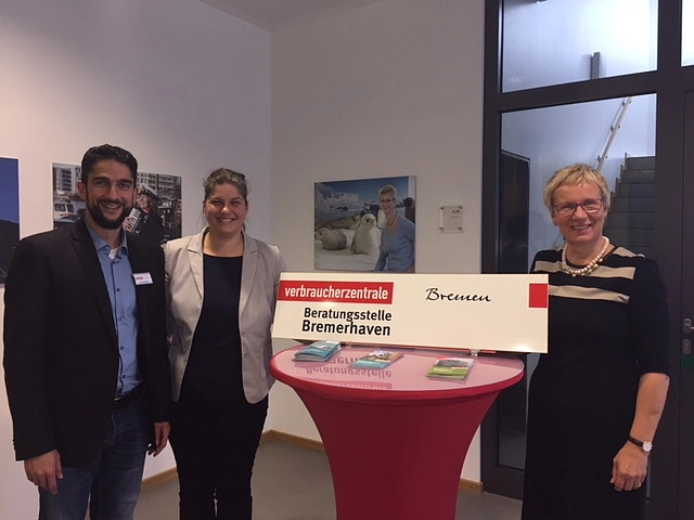 von links: Parsya Baschiri, Annabel Oelmann und Eva Quante-Brandt