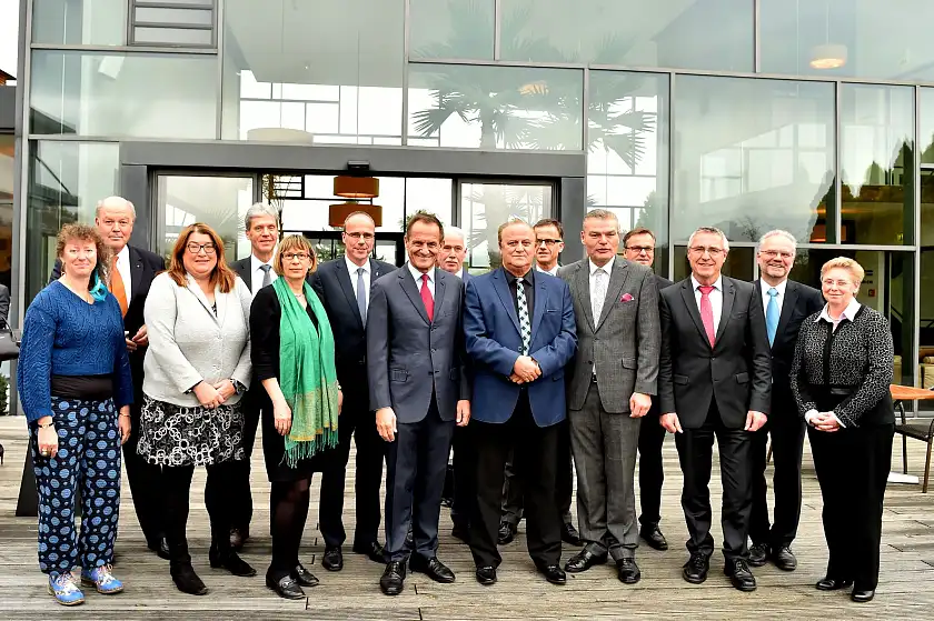 Die Sportministerinnen und Sportminister der Länder im saarländischen St. Wendel