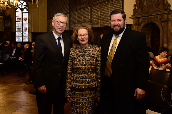 Bürgermeister Sieling, Elvira Noa und Rabbiner Teitelbaum