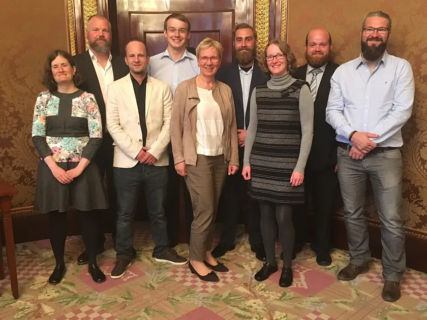 Die Überwinterer, von links: Zsófia Jurányi, Tim Heitland, Sven Krüger, Daniel Noll, Eva Quante-Brandt, Hannes Laubach, Ursula Schlager, Maximilian Merl, Ronny Lebrenz