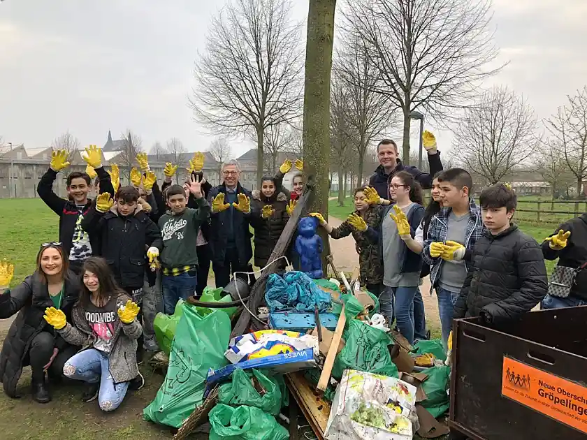 Gemeinsam für Bremen: Bürgermeister Sieling und die Neue Oberschule Gröpelingen 