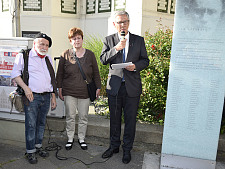 Bürgermeister Dr. Carsten Sieling, Beiratssprecherin Barbara Wulff und Beiratsmitglied Raimund Gaebelein