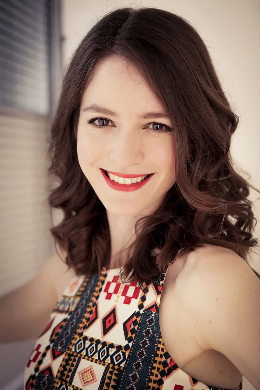 Julia Ebner 