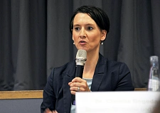 Senatorin Claudia Bogedan