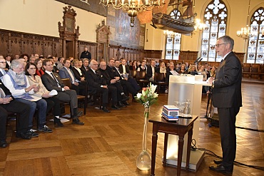 Bremens Bürgermeister Carsten Sieling würdigte während des Senatsempfangs die Arbeit der ehrenamtlichen Helferinnen und Helfer beim ASB